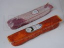 Mięso wieprzowe pakowane próżniowo w folię miękką na maszynie termoformującej.