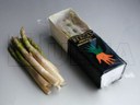 Szparagi na tacce pakowane na flow packu poziomym (hffs)